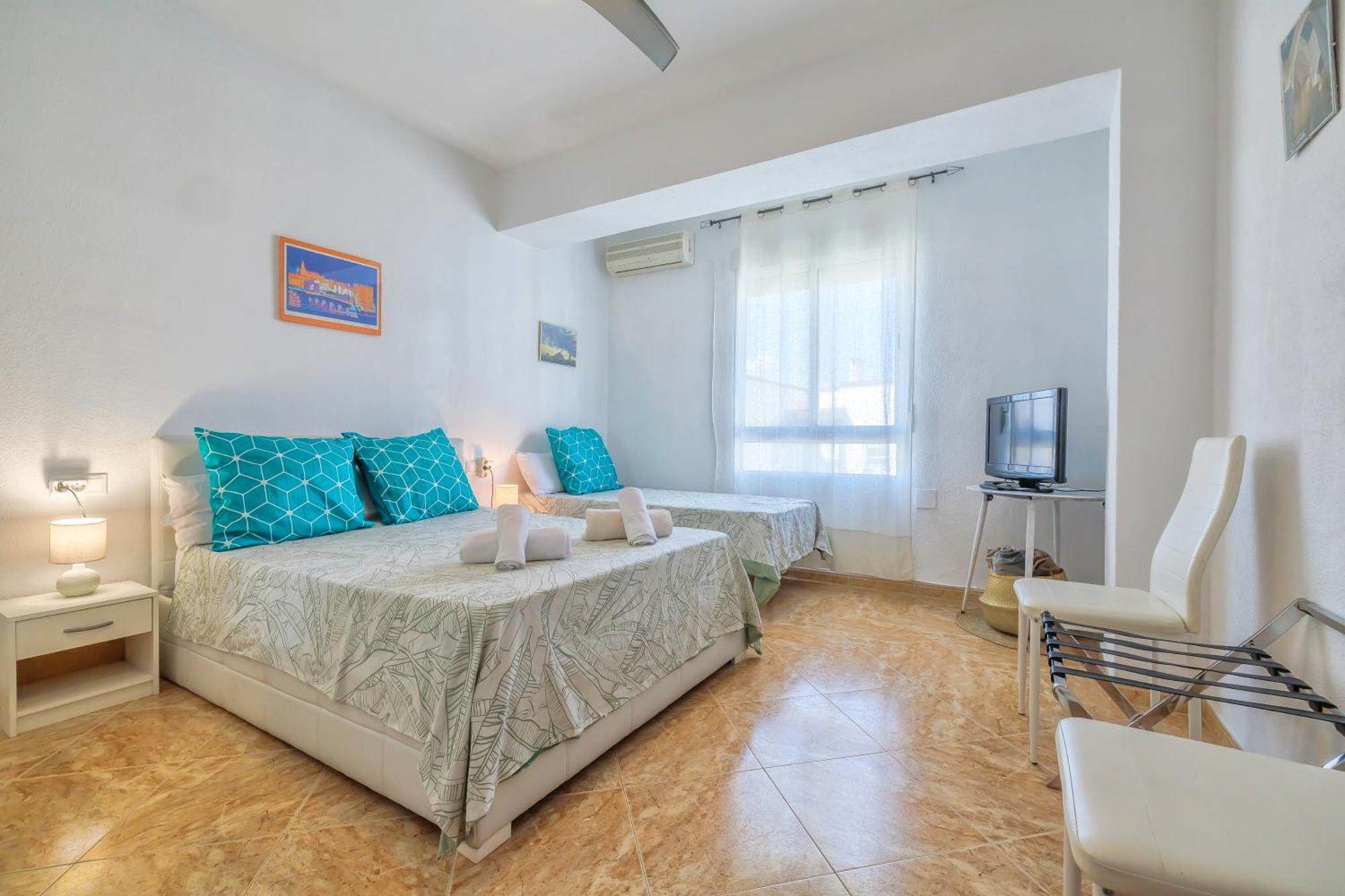Damasco, Amplio Apartamento Cercano Al Centro Кордоба Екстериор снимка